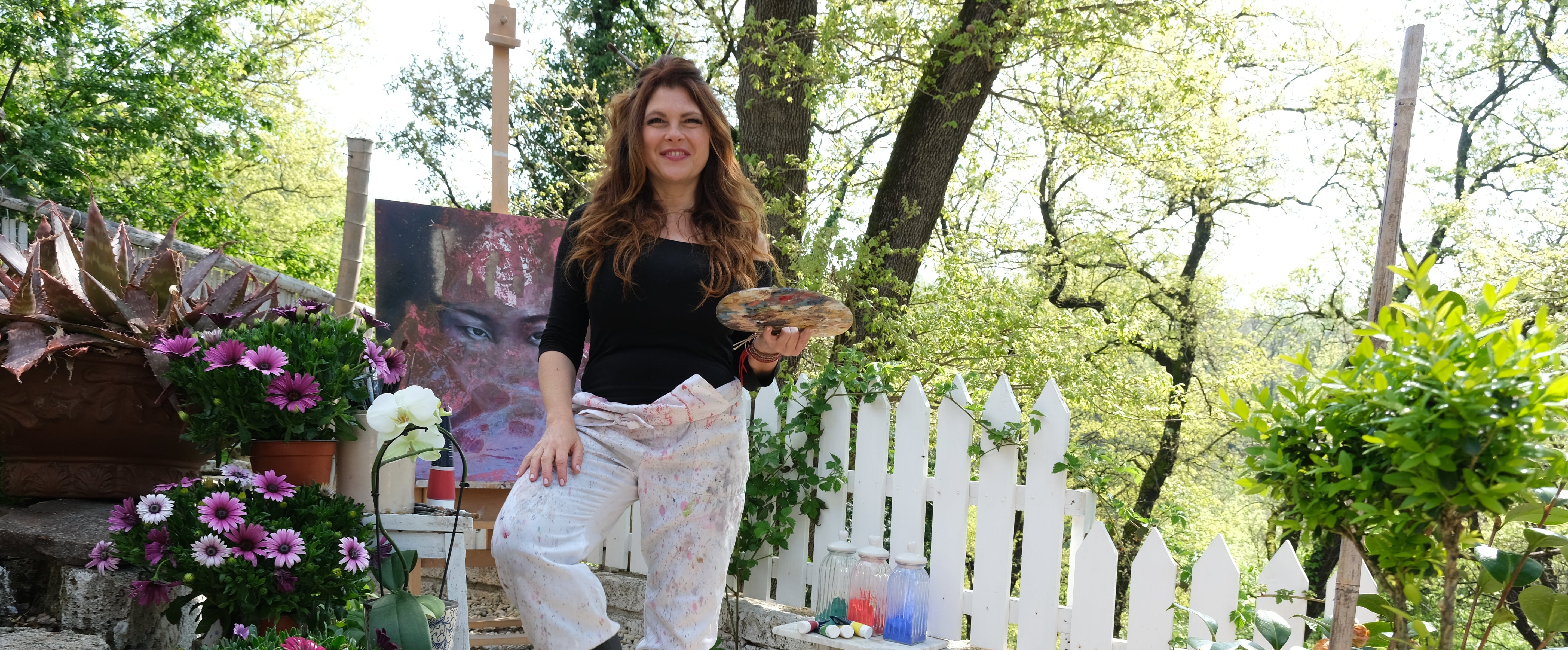 Sono nata tra il mare e il colore